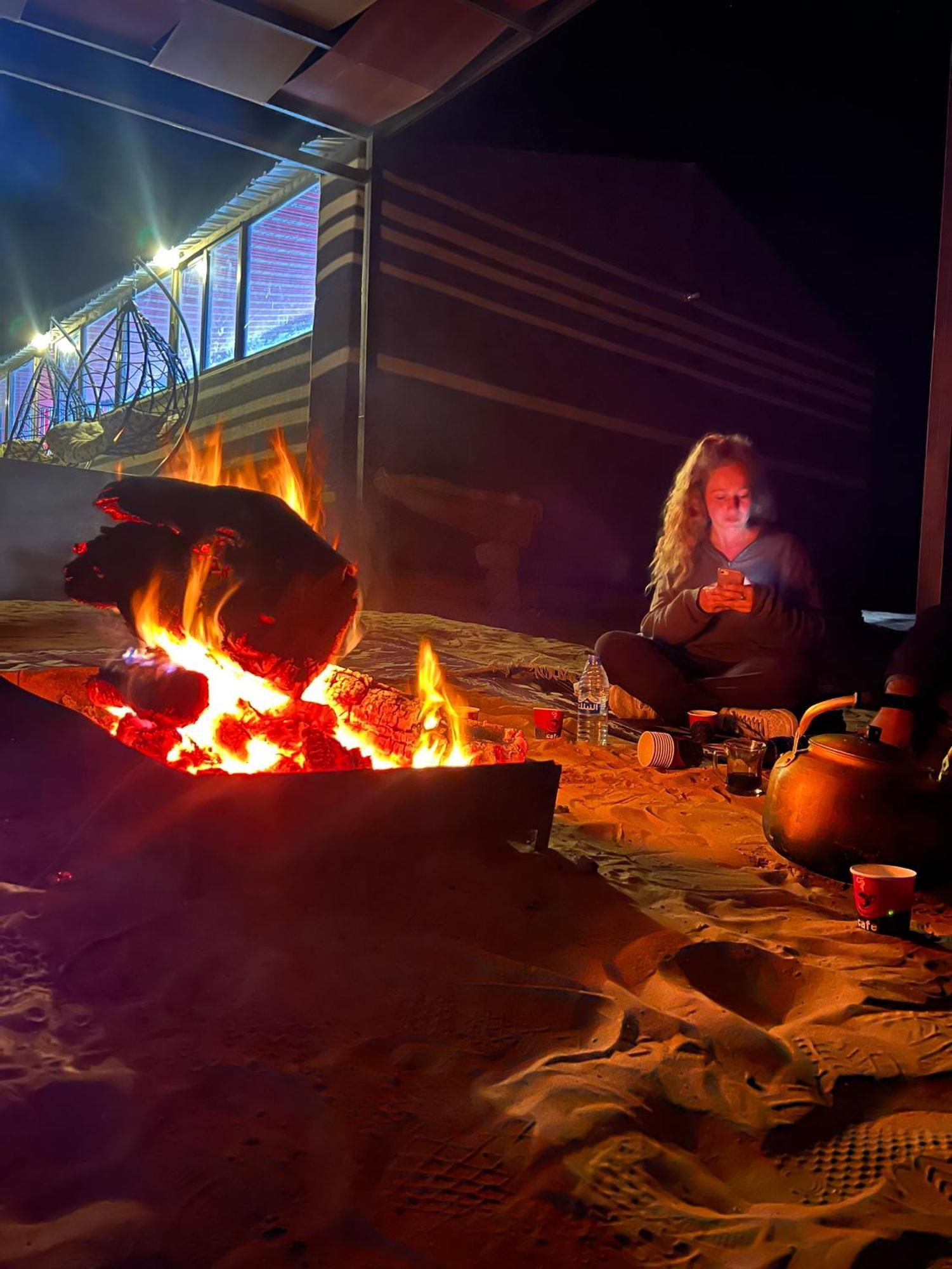 Wadi Rum Mars Camp מראה חיצוני תמונה